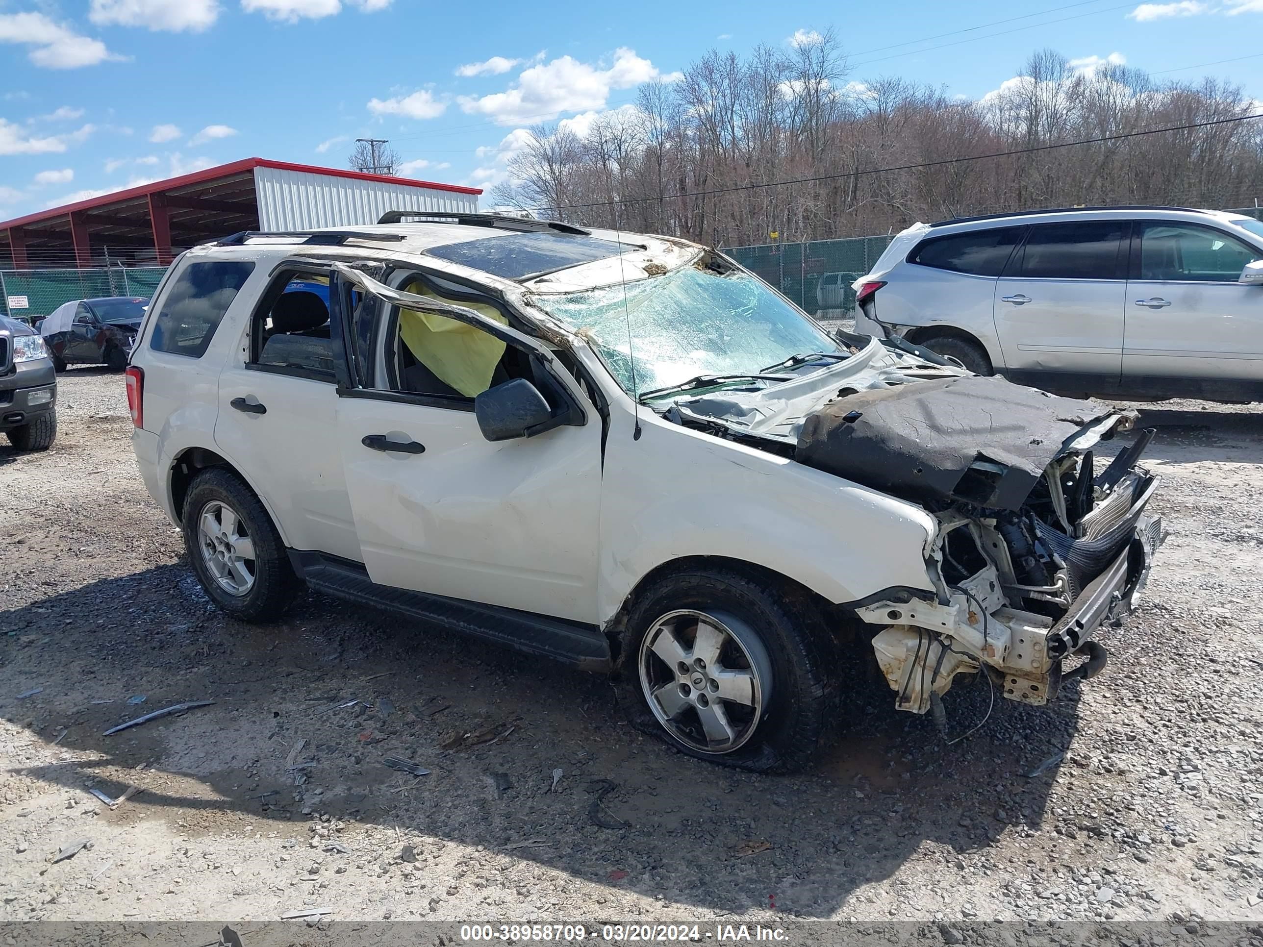 FORD ESCAPE 2009 1fmcu93g19ka60686