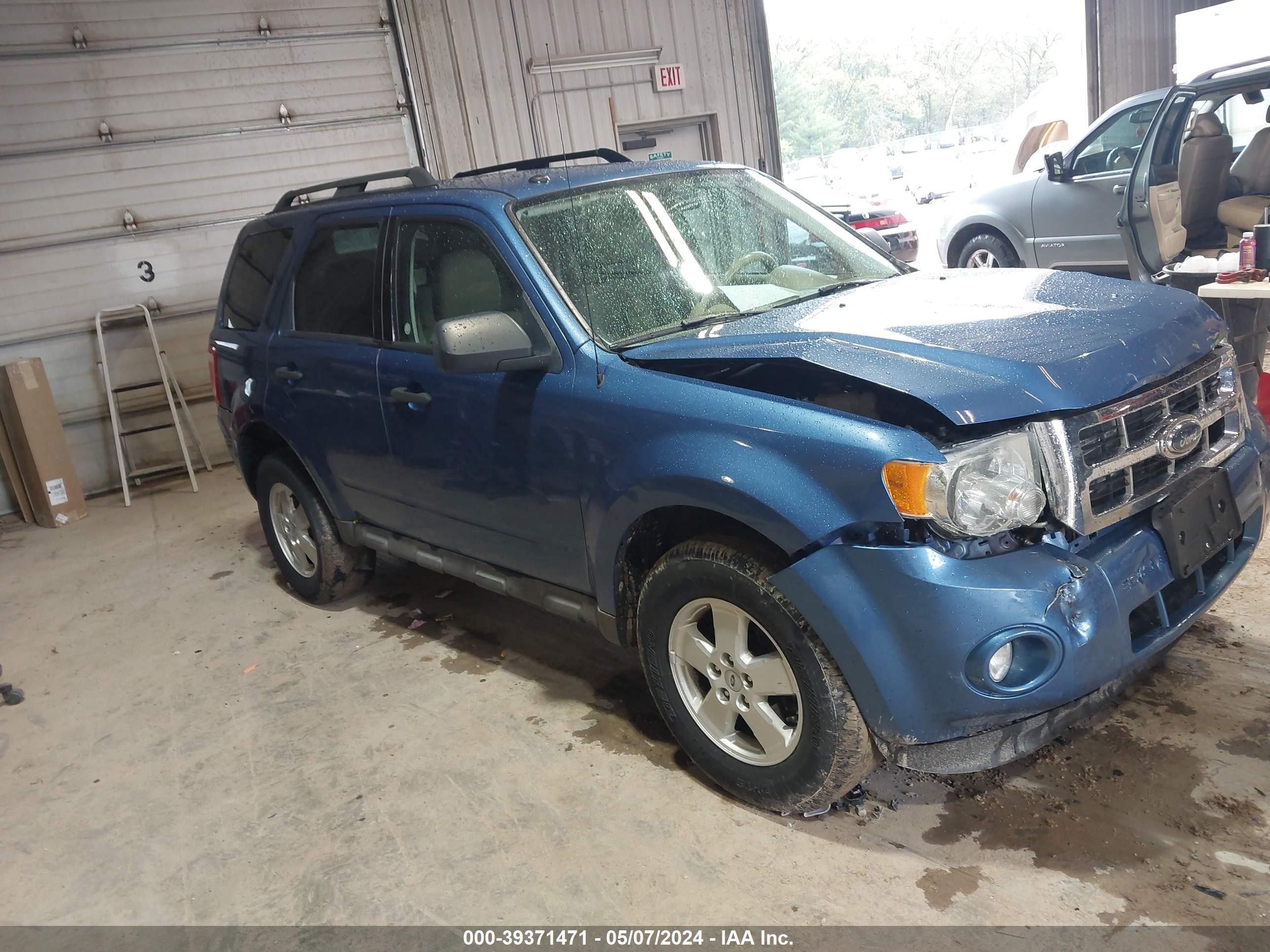 FORD ESCAPE 2009 1fmcu93g19kc27287