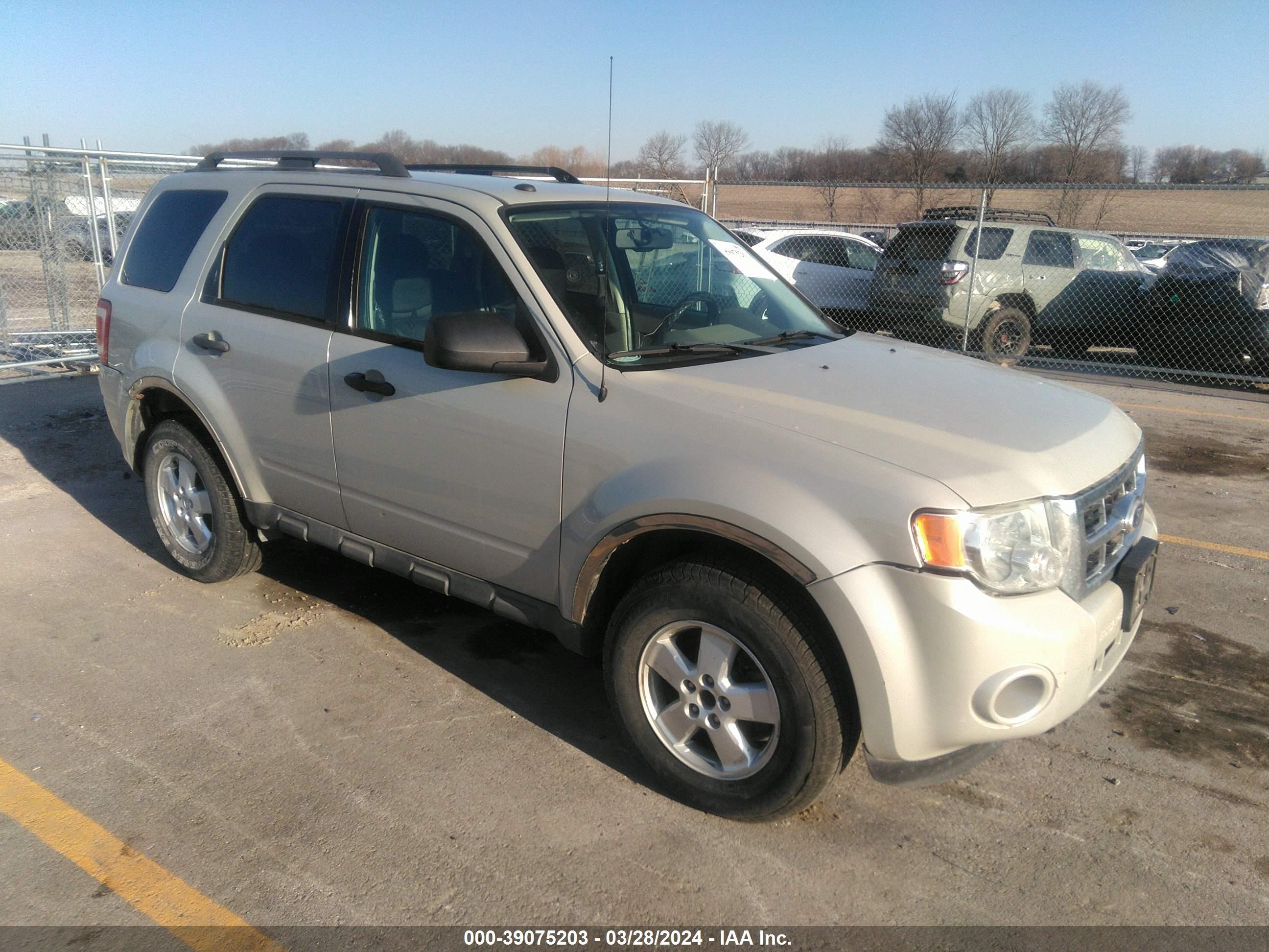 FORD ESCAPE 2009 1fmcu93g59kb54022