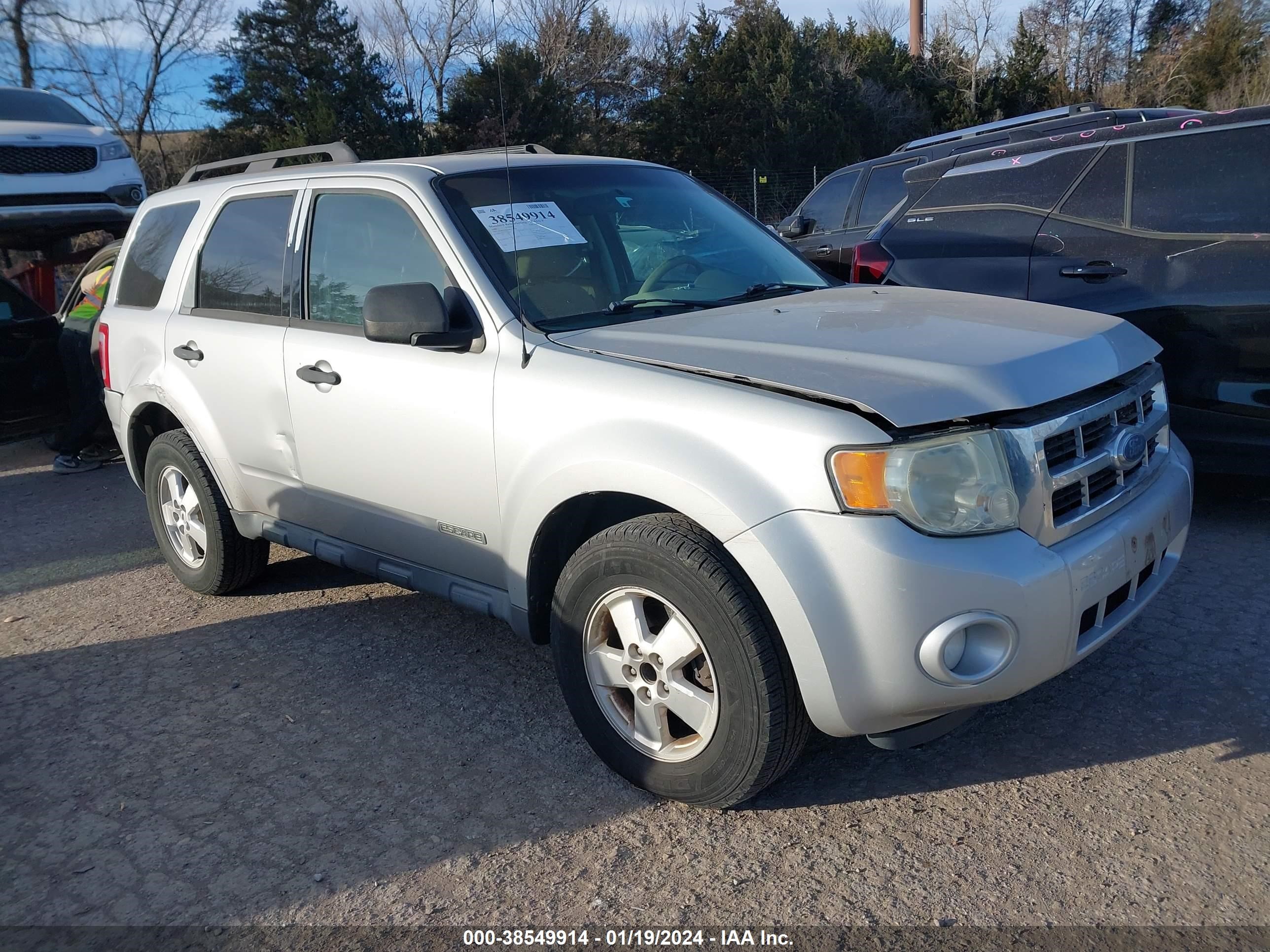 FORD ESCAPE 2008 1fmcu93z48ka10204