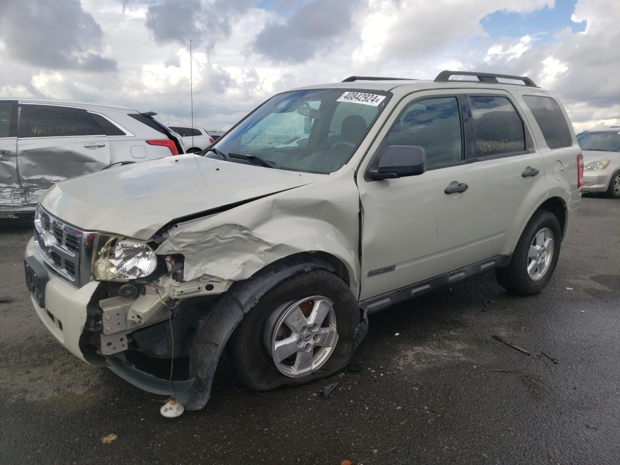 FORD ESCAPE 2008 1fmcu93z78ka33251