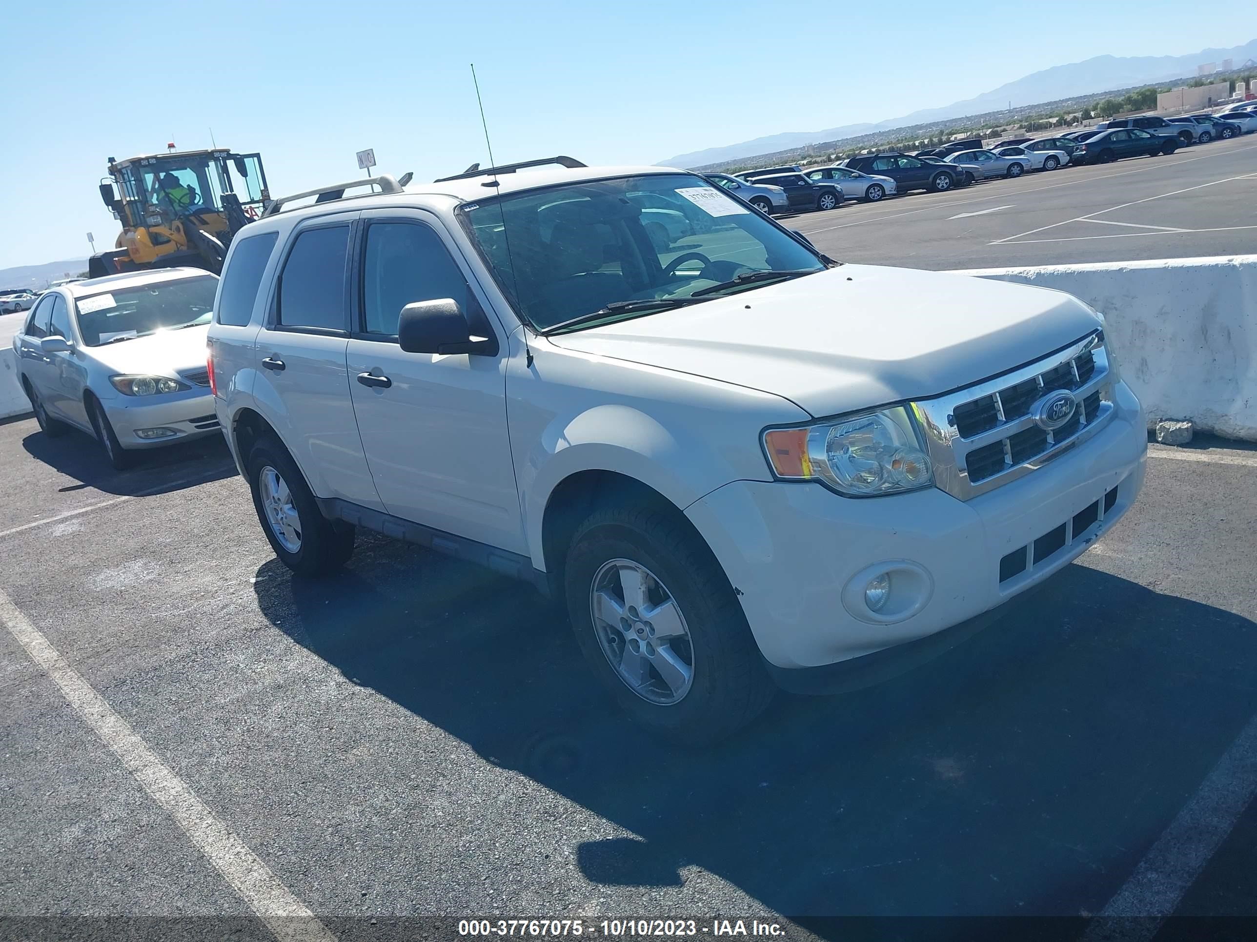 FORD ESCAPE 2010 1fmcu9d72akc97254