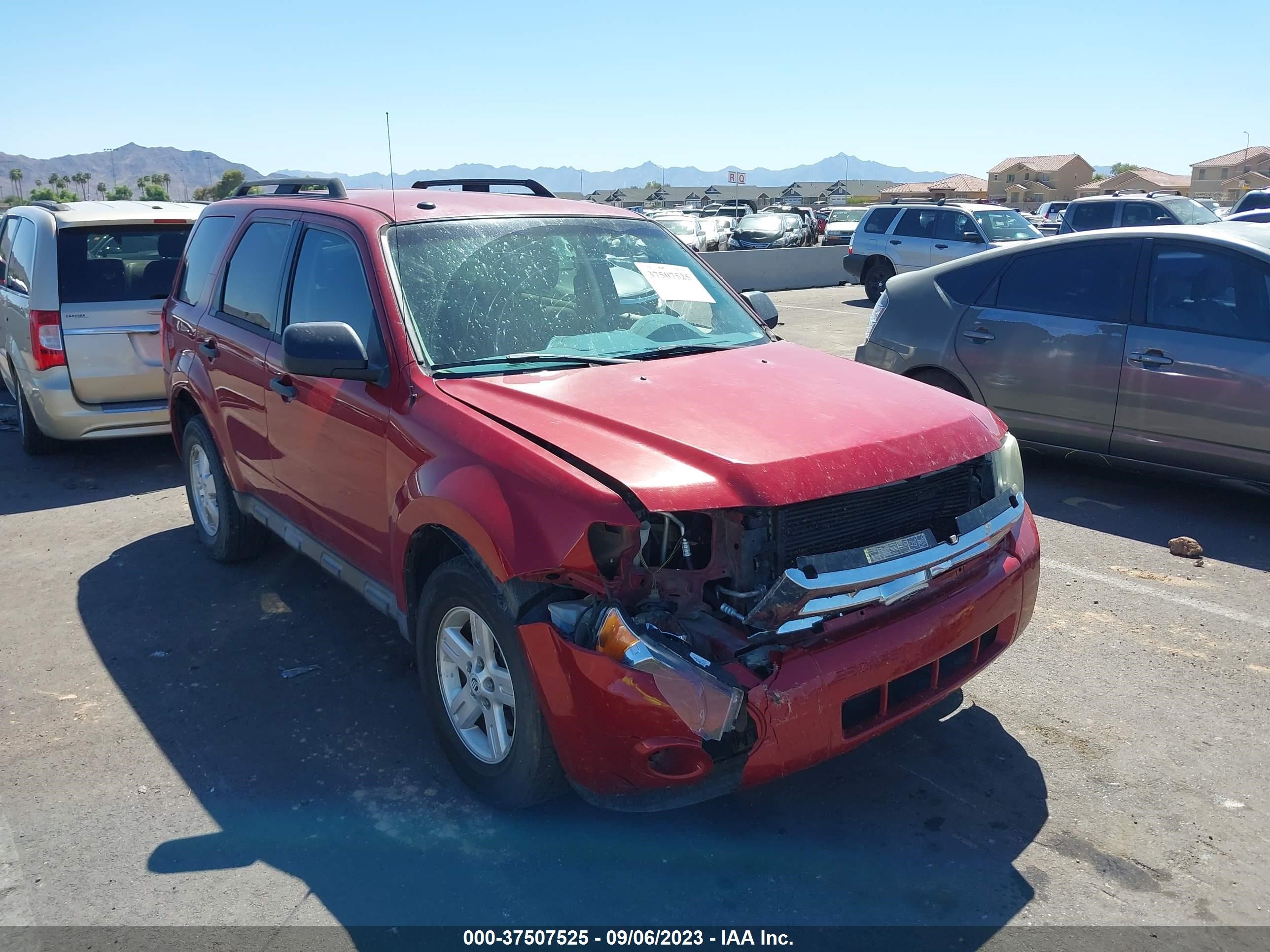 FORD ESCAPE 2011 1fmcu9d77bkb67486