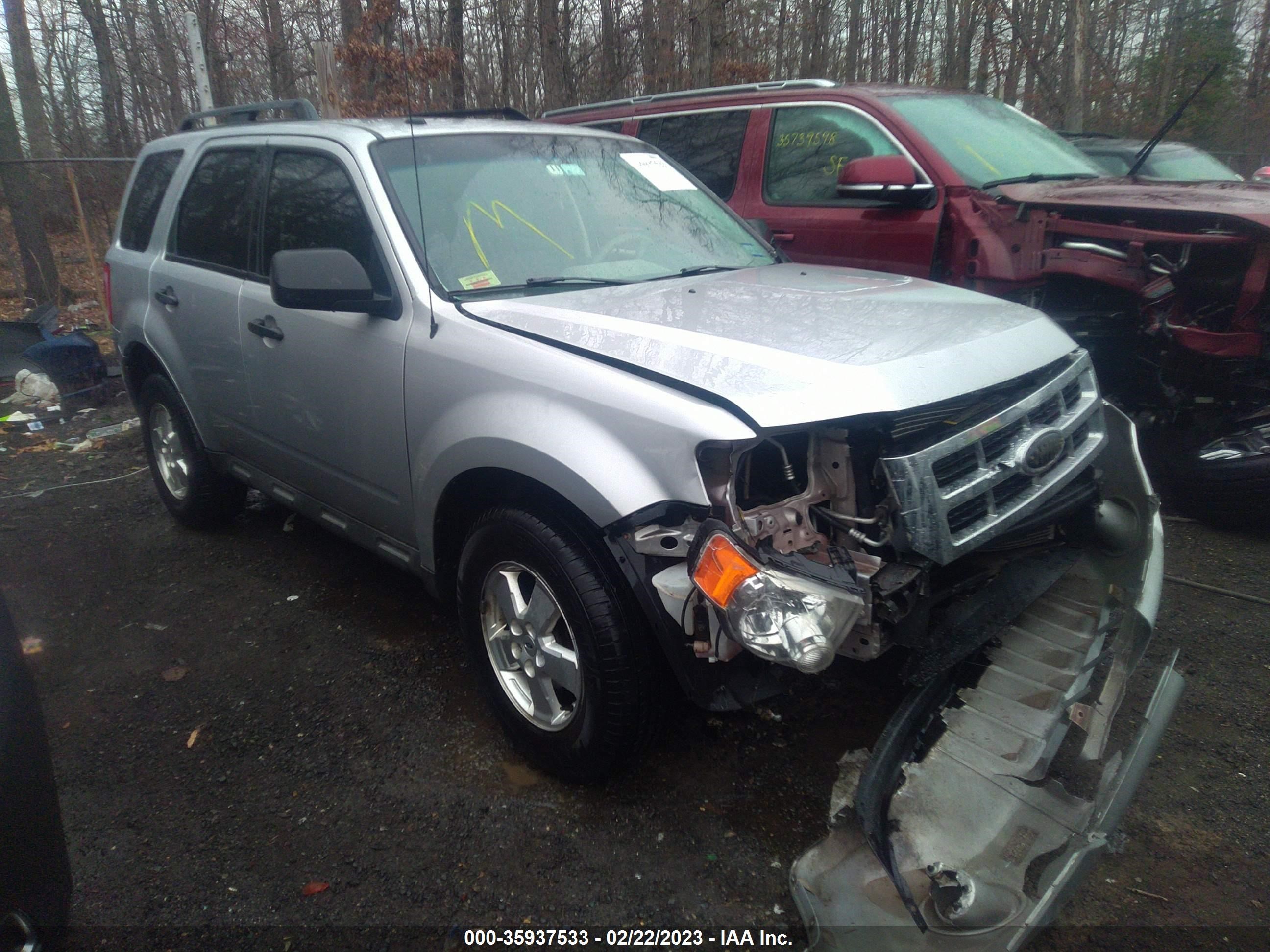 FORD ESCAPE 2011 1fmcu9dg3bka08738