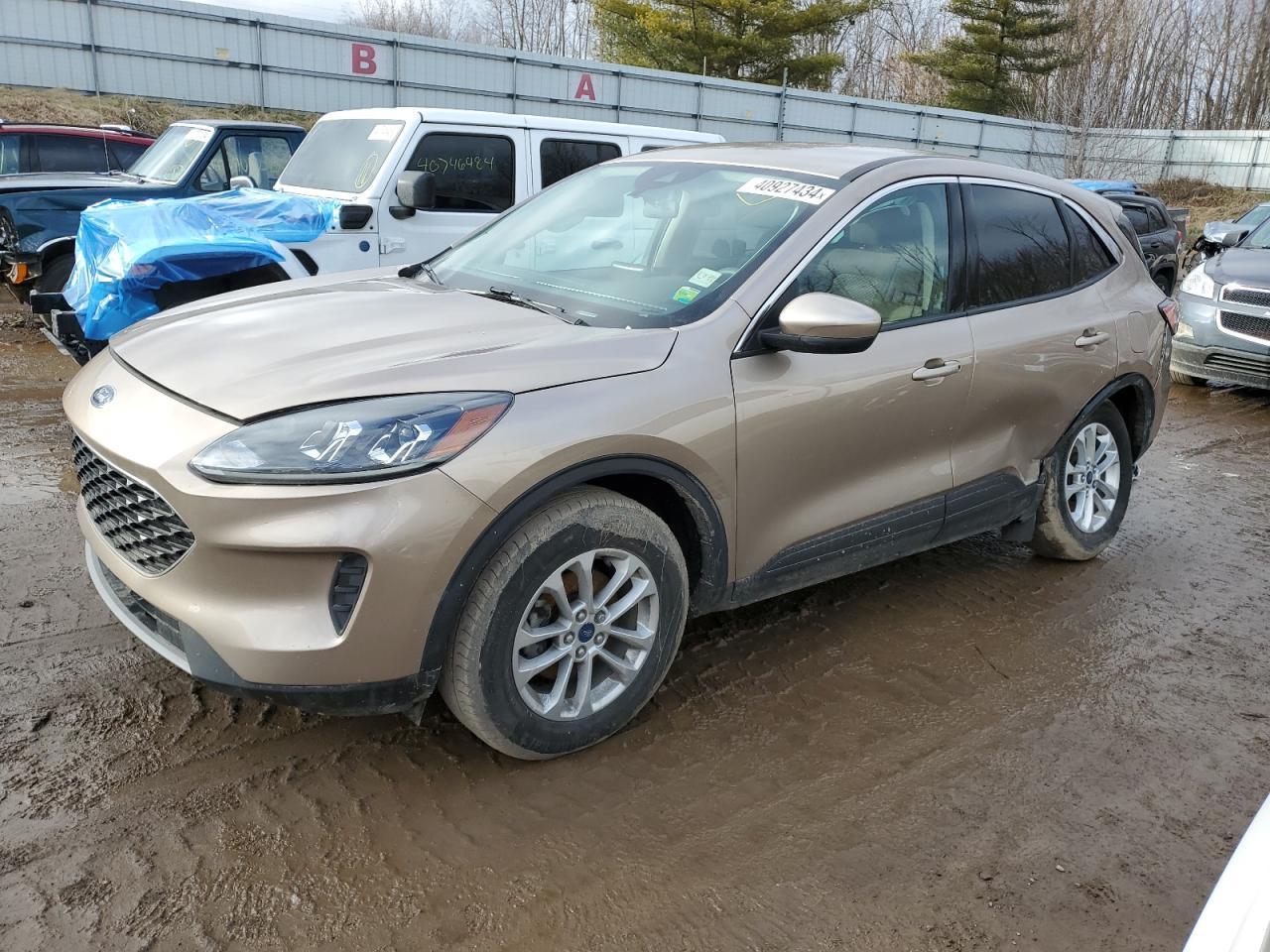 FORD ESCAPE 2020 1fmcu9g61lua38703