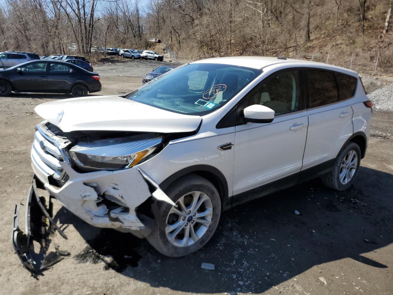 FORD ESCAPE 2017 1fmcu9g90hue83287