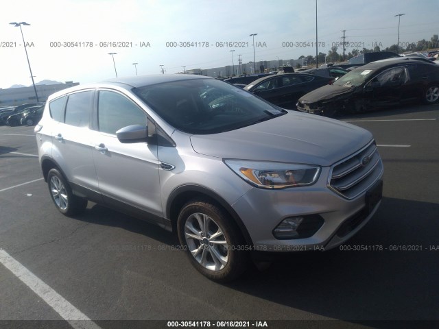 FORD ESCAPE 2017 1fmcu9g91hub08380