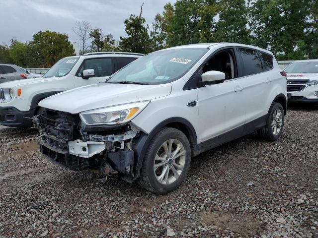 FORD ESCAPE SE 2017 1fmcu9g91hub85184