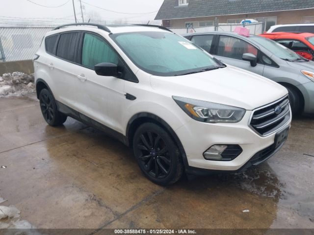 FORD ESCAPE 2017 1fmcu9g92hub93259