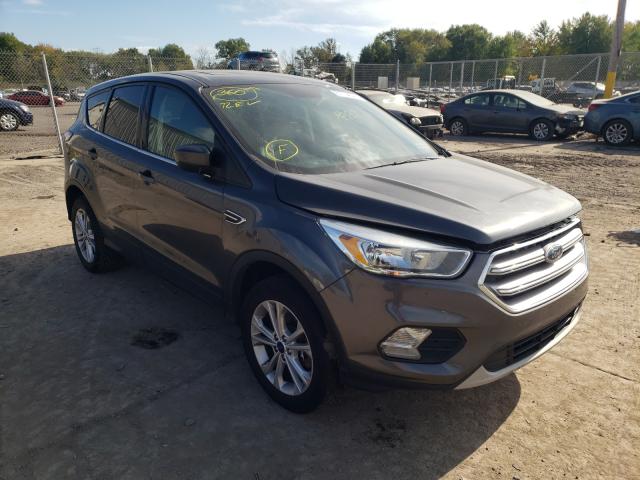 FORD ESCAPE SE 2017 1fmcu9g94hub08583