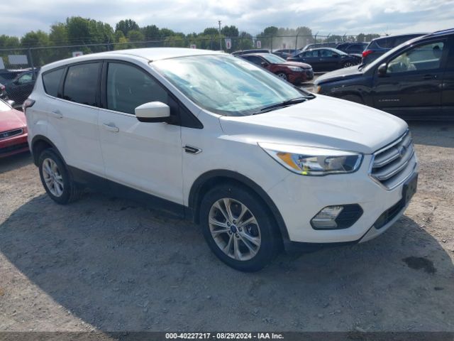 FORD ESCAPE 2017 1fmcu9g94hub58206