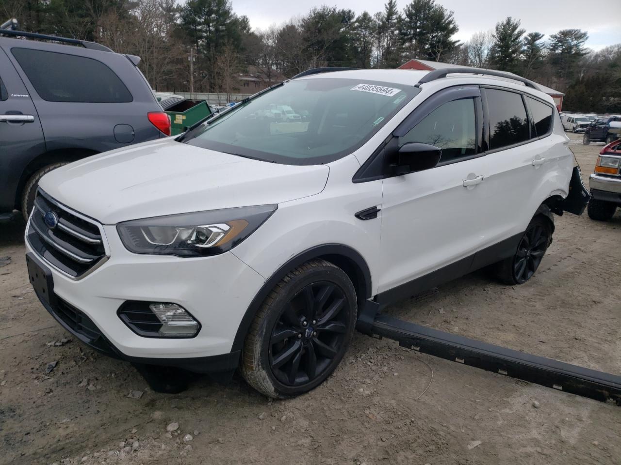 FORD ESCAPE 2017 1fmcu9g96huc16199