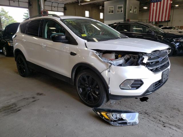 FORD ESCAPE SE 2017 1fmcu9g96huc25520