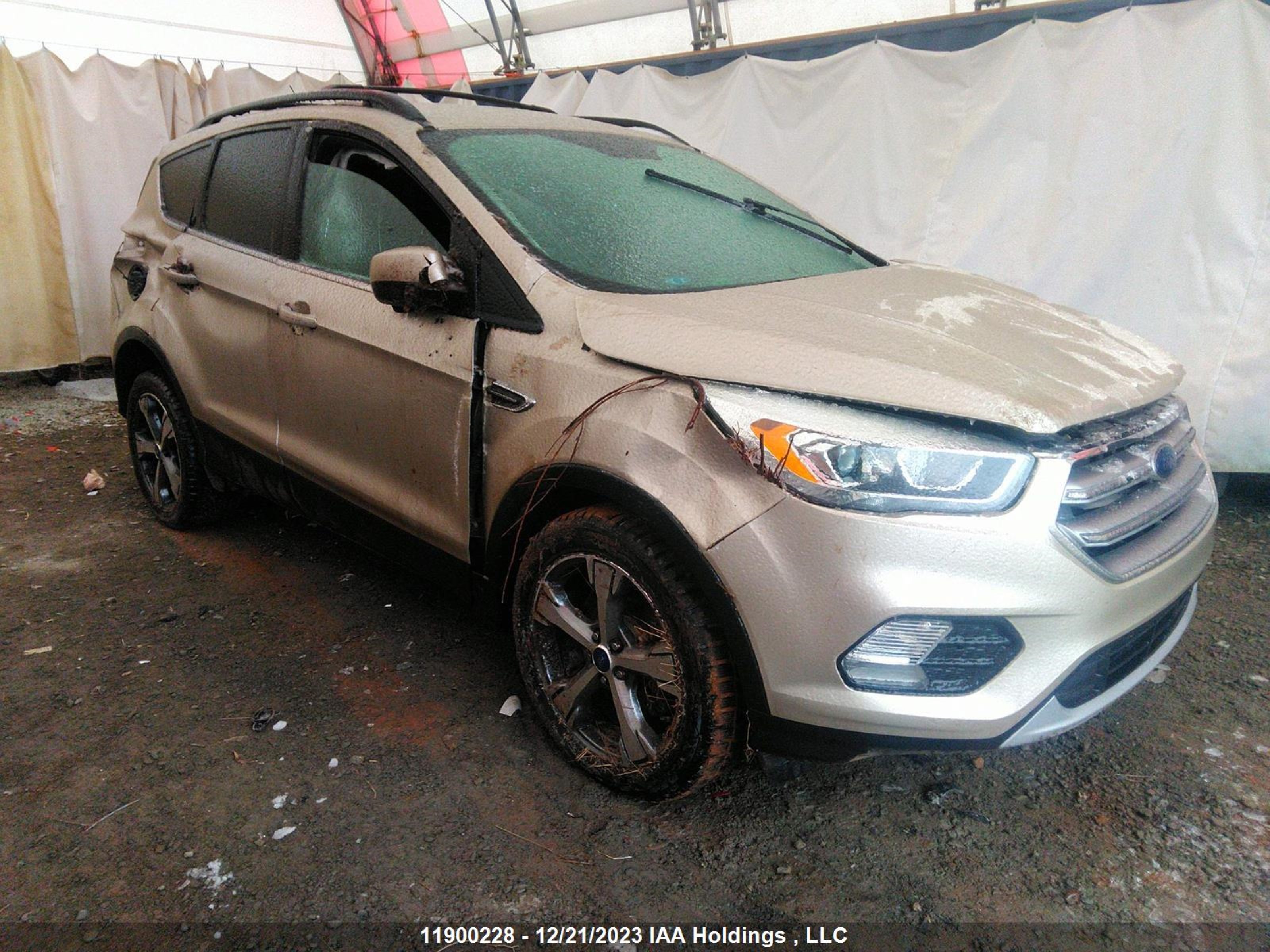 FORD ESCAPE 2017 1fmcu9g97huc69252