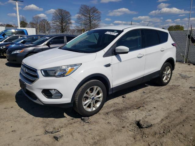 FORD ESCAPE SE 2017 1fmcu9g98huc12560