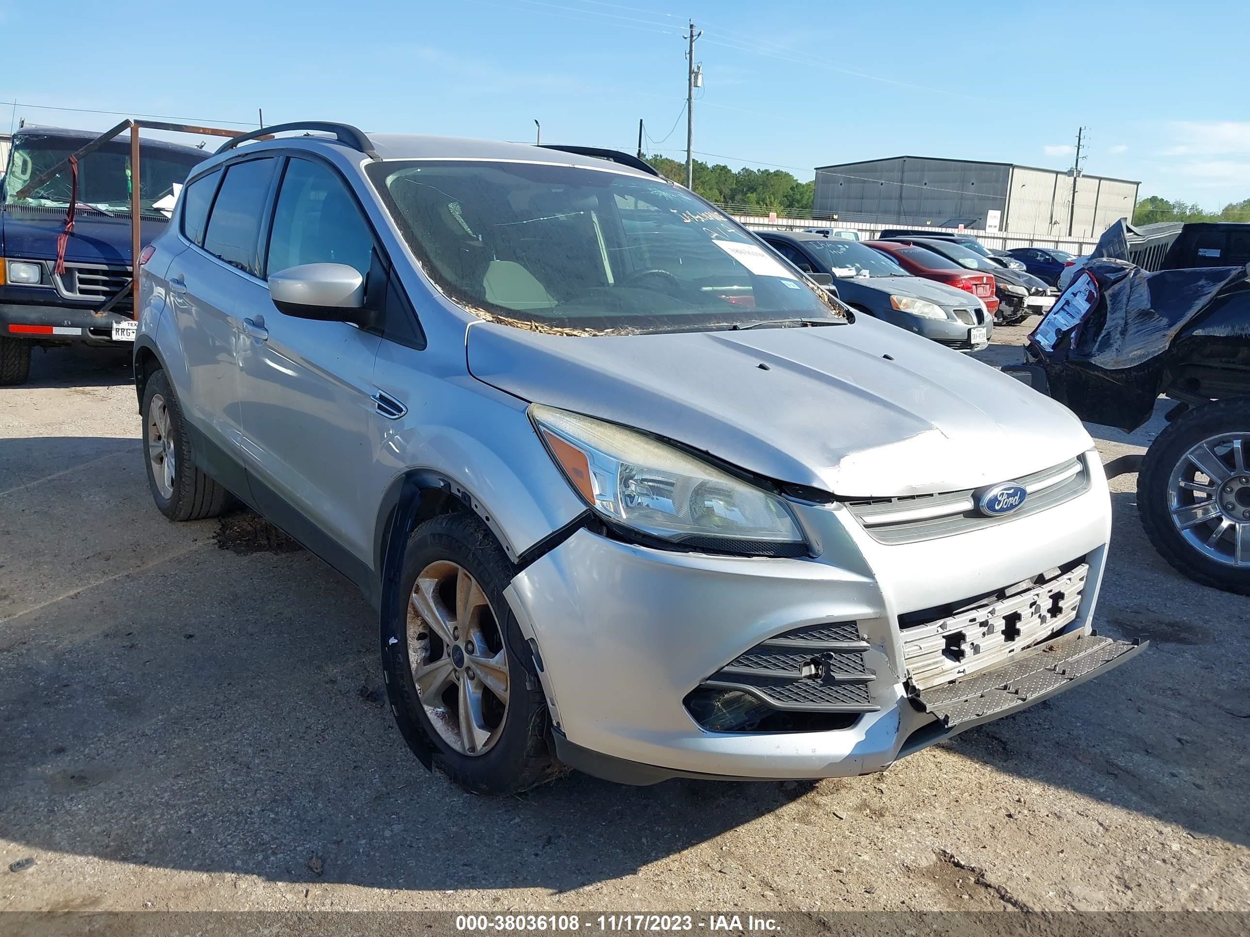 FORD ESCAPE 2015 1fmcu9g99fub81137