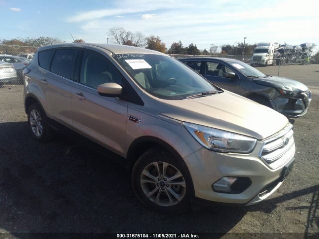 FORD ESCAPE 2017 1fmcu9g99hua51474