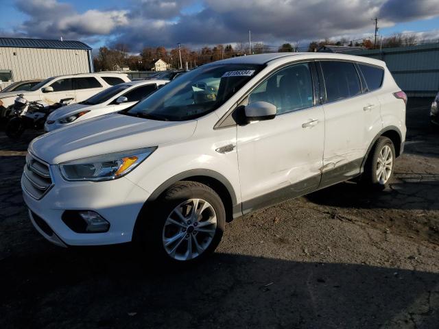 FORD ESCAPE SE 2017 1fmcu9g9xhua87772