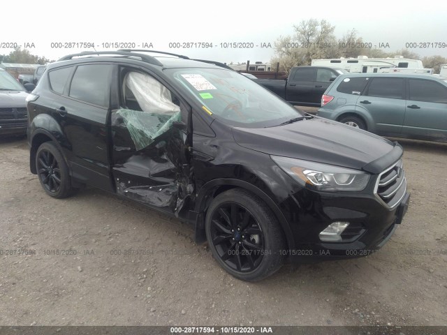 FORD ESCAPE 2017 1fmcu9g9xhuf07885