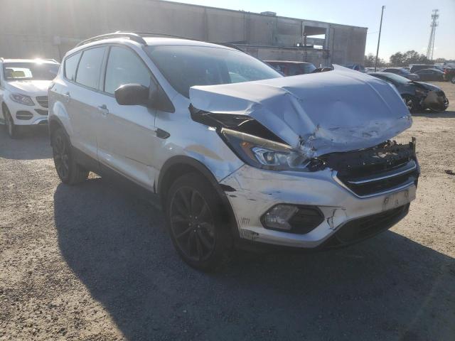 FORD ESCAPE SE 2017 1fmcu9gd0huc16784