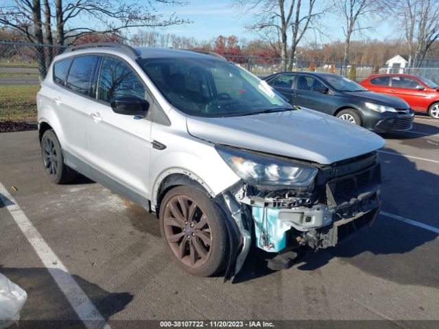 FORD ESCAPE 2018 1fmcu9gd0jua59716