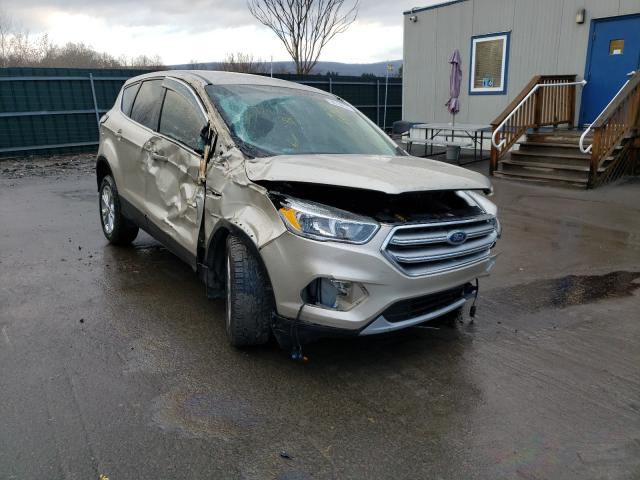 FORD ESCAPE SE 2017 1fmcu9gd1huc17653