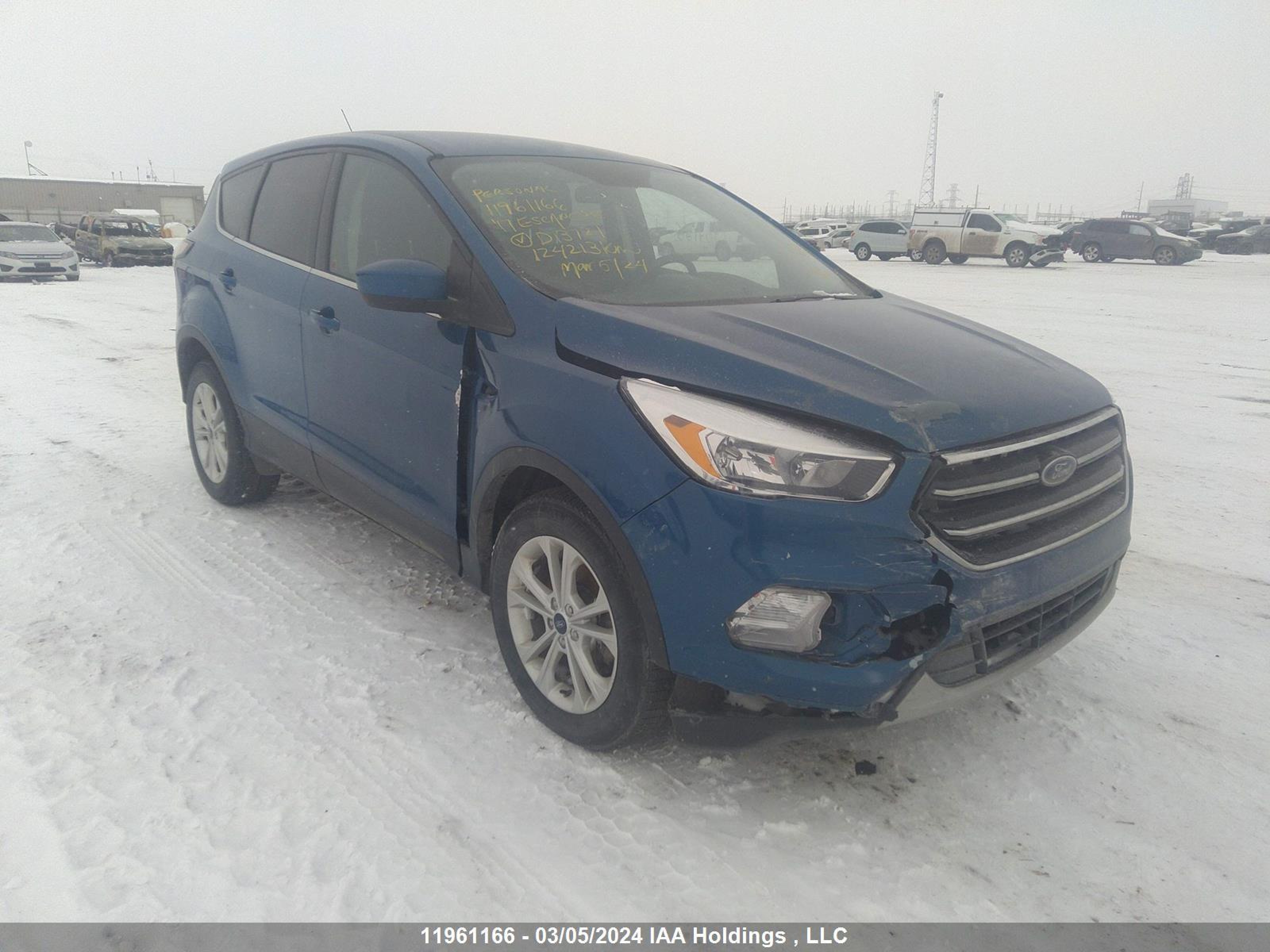 FORD ESCAPE 2017 1fmcu9gd1hud13721