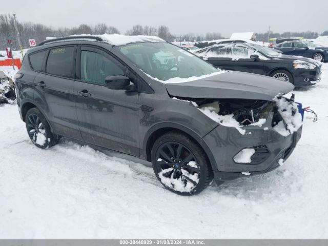 FORD ESCAPE 2018 1fmcu9gd1jud25485