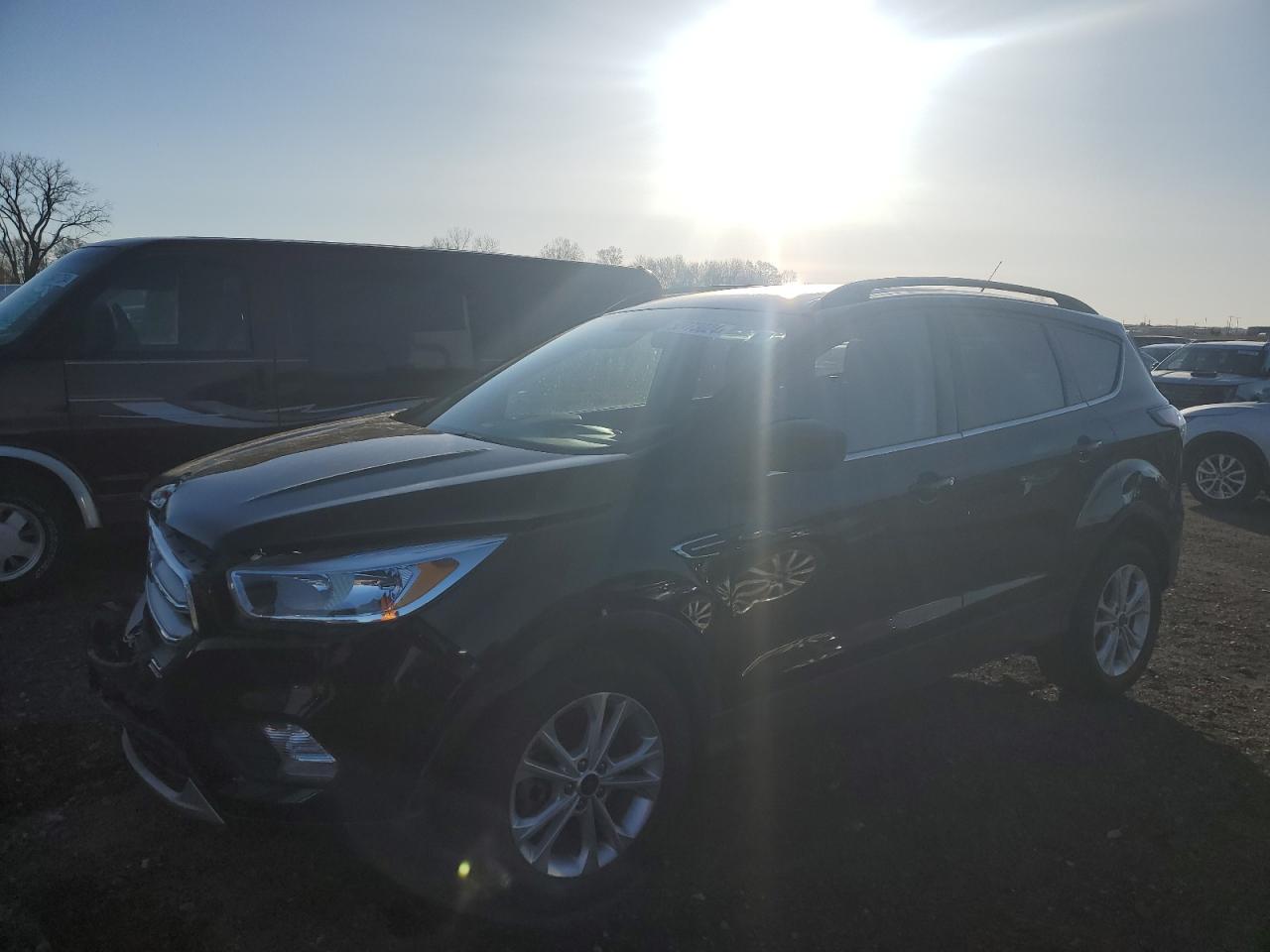 FORD ESCAPE 2018 1fmcu9gd2jud03592