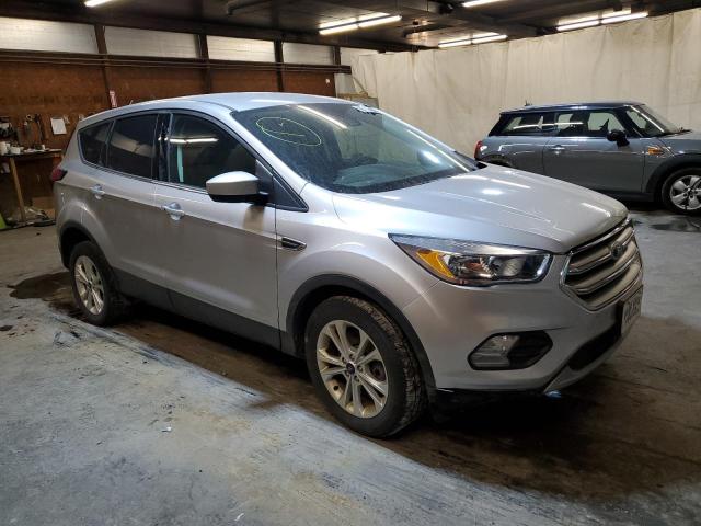 FORD ESCAPE SE 2019 1fmcu9gd2kua85042