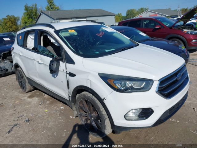 FORD ESCAPE 2017 1fmcu9gd3huc75487