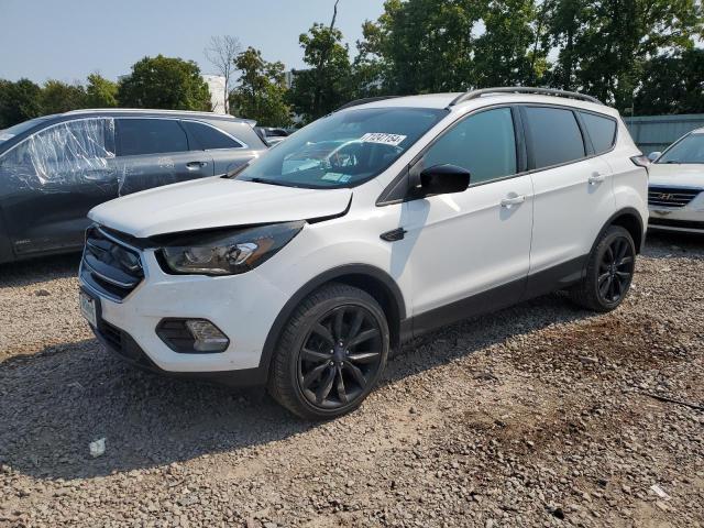 FORD ESCAPE SE 2018 1fmcu9gd3jub18726