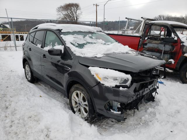 FORD ESCAPE SE 2018 1fmcu9gd3jub25675