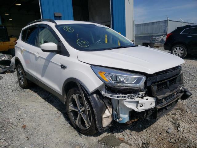 FORD ESCAPE SE 2017 1fmcu9gd5hub69560