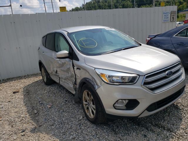 FORD ESCAPE SE 2017 1fmcu9gd5huc76057