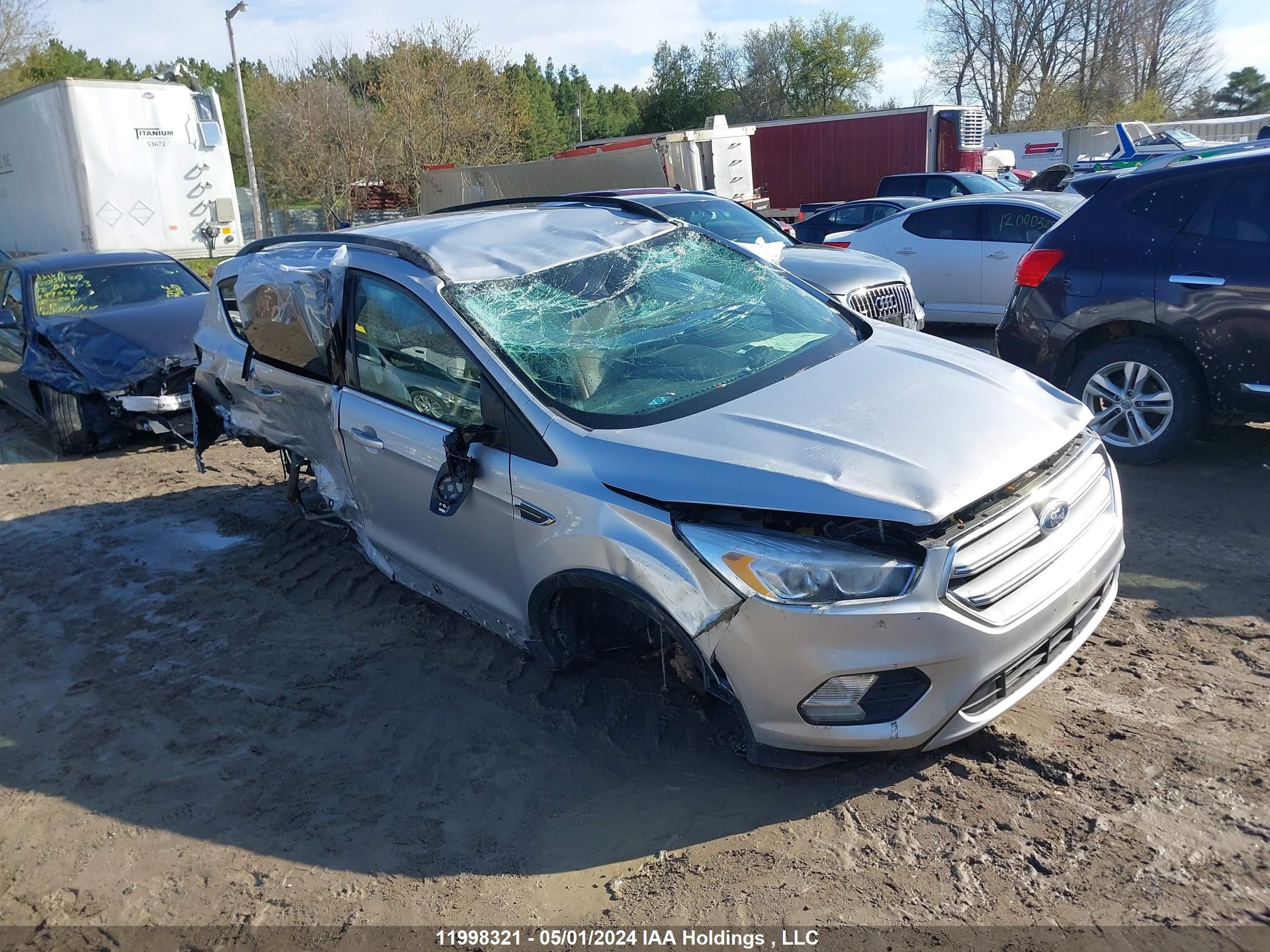 FORD ESCAPE 2017 1fmcu9gd5hud80306