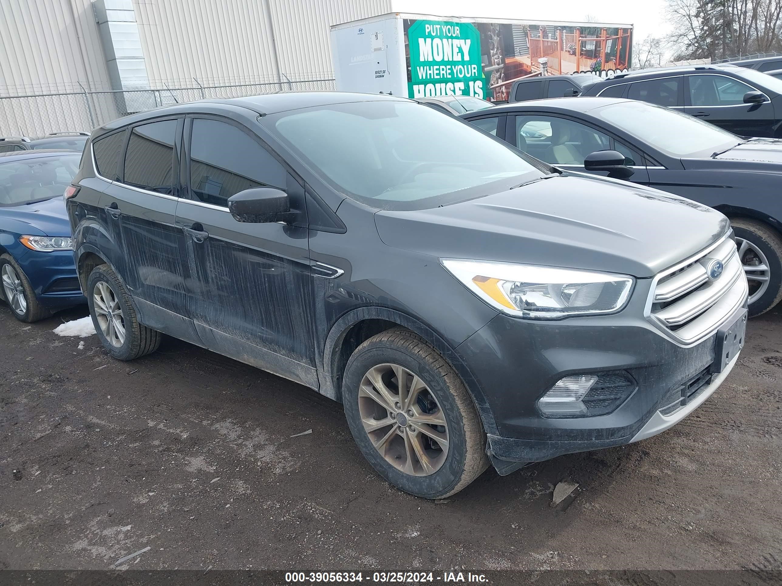 FORD ESCAPE 2017 1fmcu9gd5hue18570