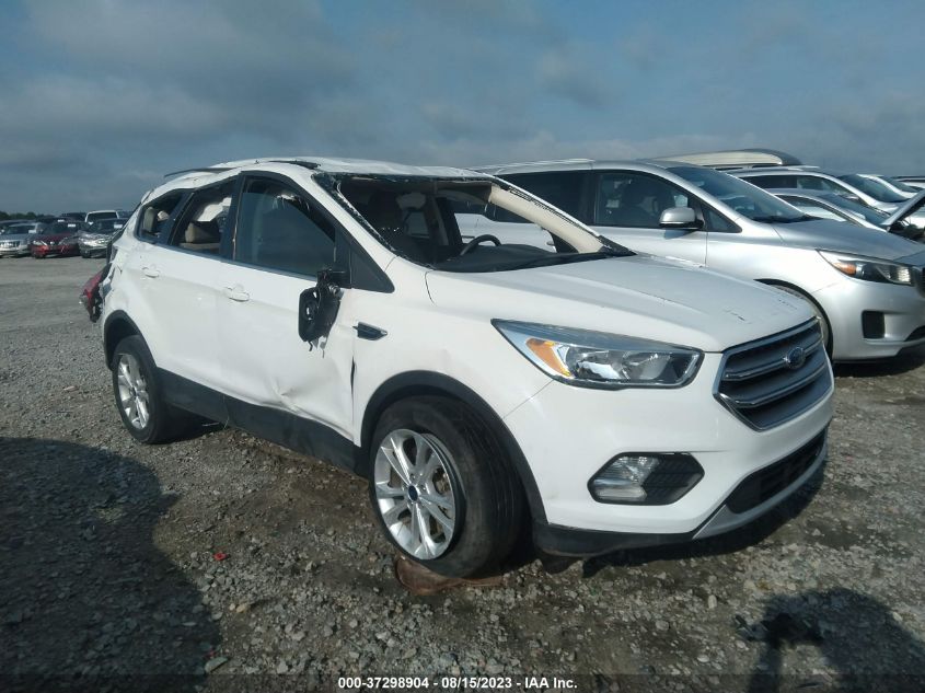 FORD ESCAPE 2017 1fmcu9gd5hue28368