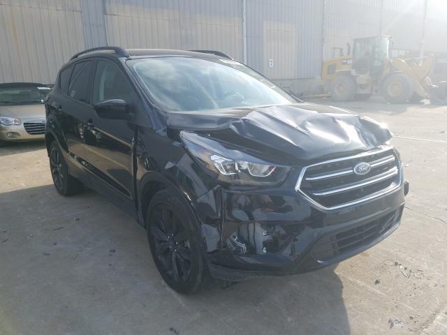 FORD ESCAPE SE 2018 1fmcu9gd5jua20040