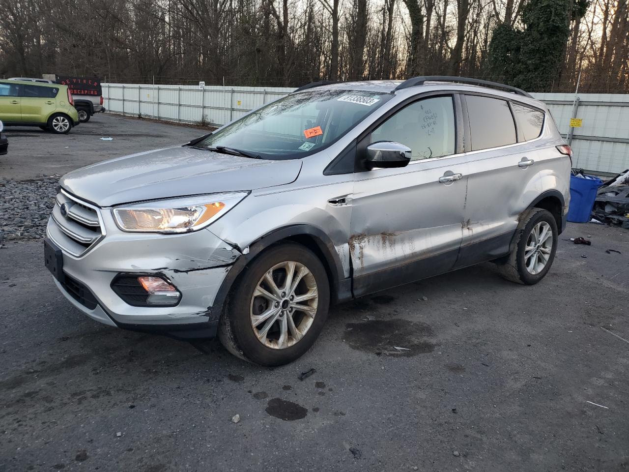 FORD ESCAPE 2018 1fmcu9gd5juc55523