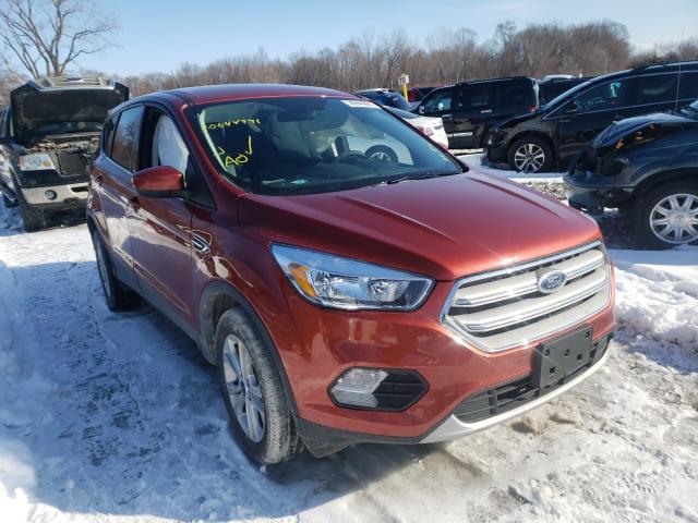 FORD ESCAPE SE 2019 1fmcu9gd5kua27099