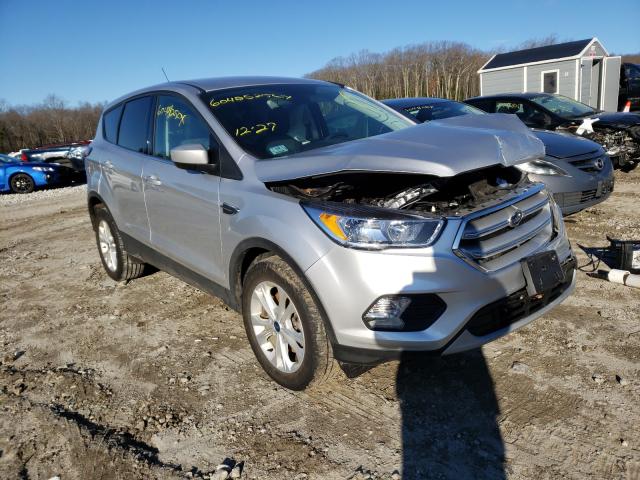 FORD ESCAPE SE 2019 1fmcu9gd5kuc17288