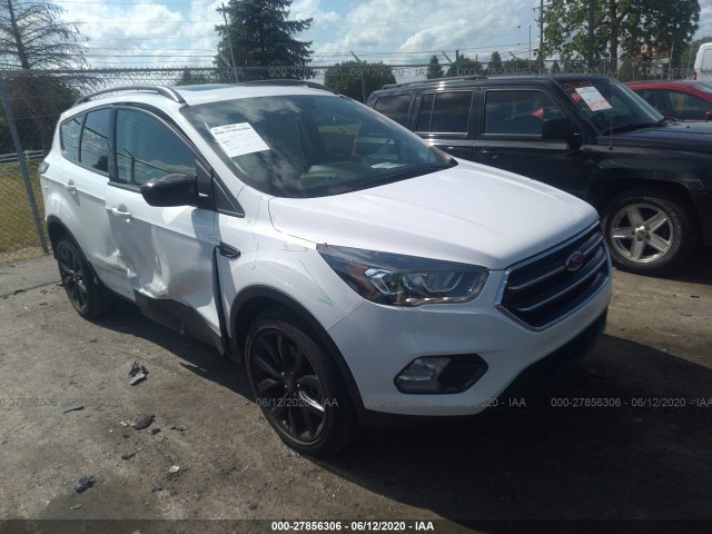 FORD ESCAPE 2017 1fmcu9gd6hub40486