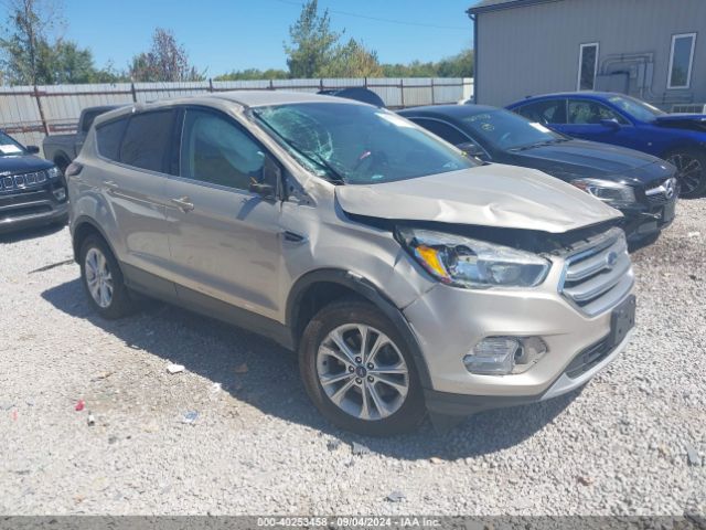 FORD ESCAPE 2017 1fmcu9gd7hud82378