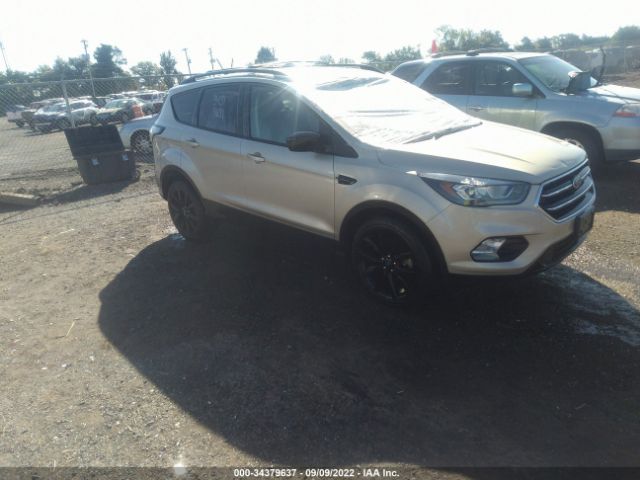 FORD ESCAPE 2018 1fmcu9gd7jua17799