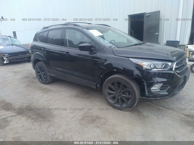 FORD ESCAPE 2017 1fmcu9gd8hue19907