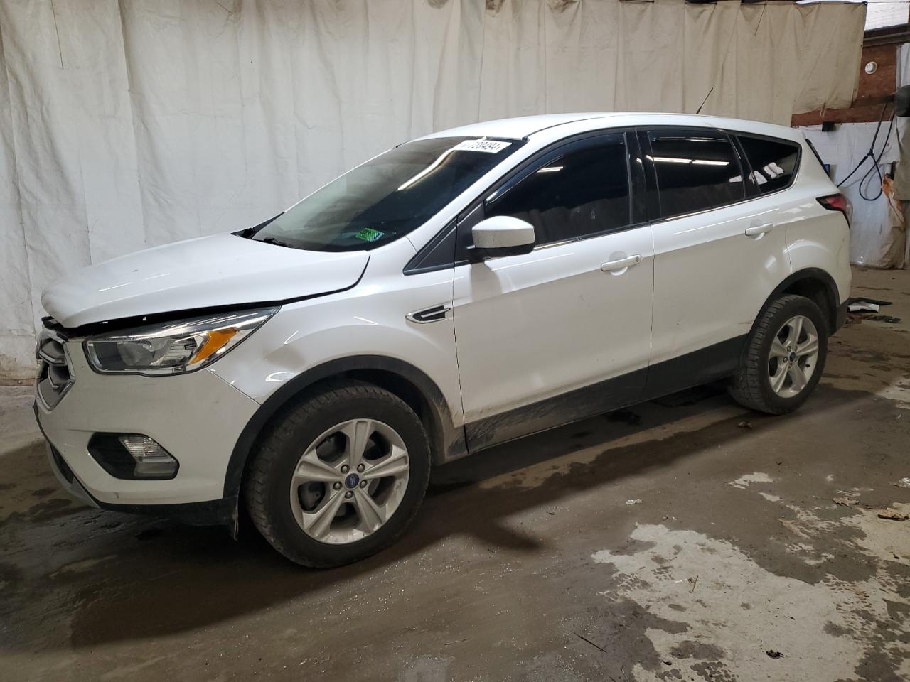 FORD ESCAPE 2017 1fmcu9gd9hue89609