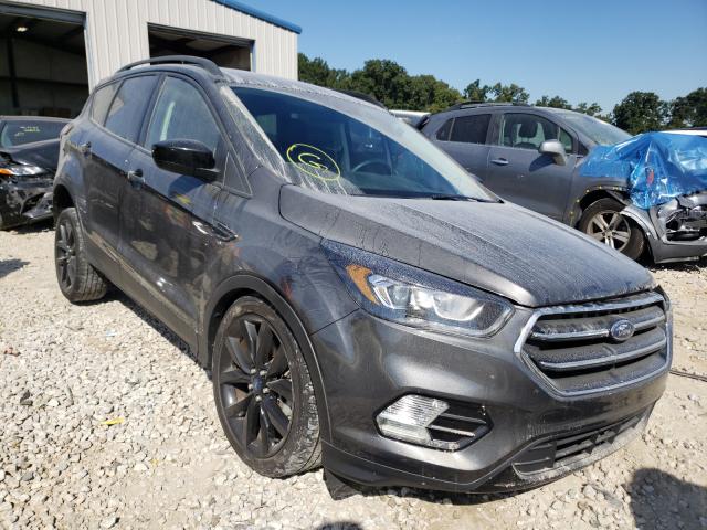 FORD ESCAPE SE 2018 1fmcu9gd9jub35367