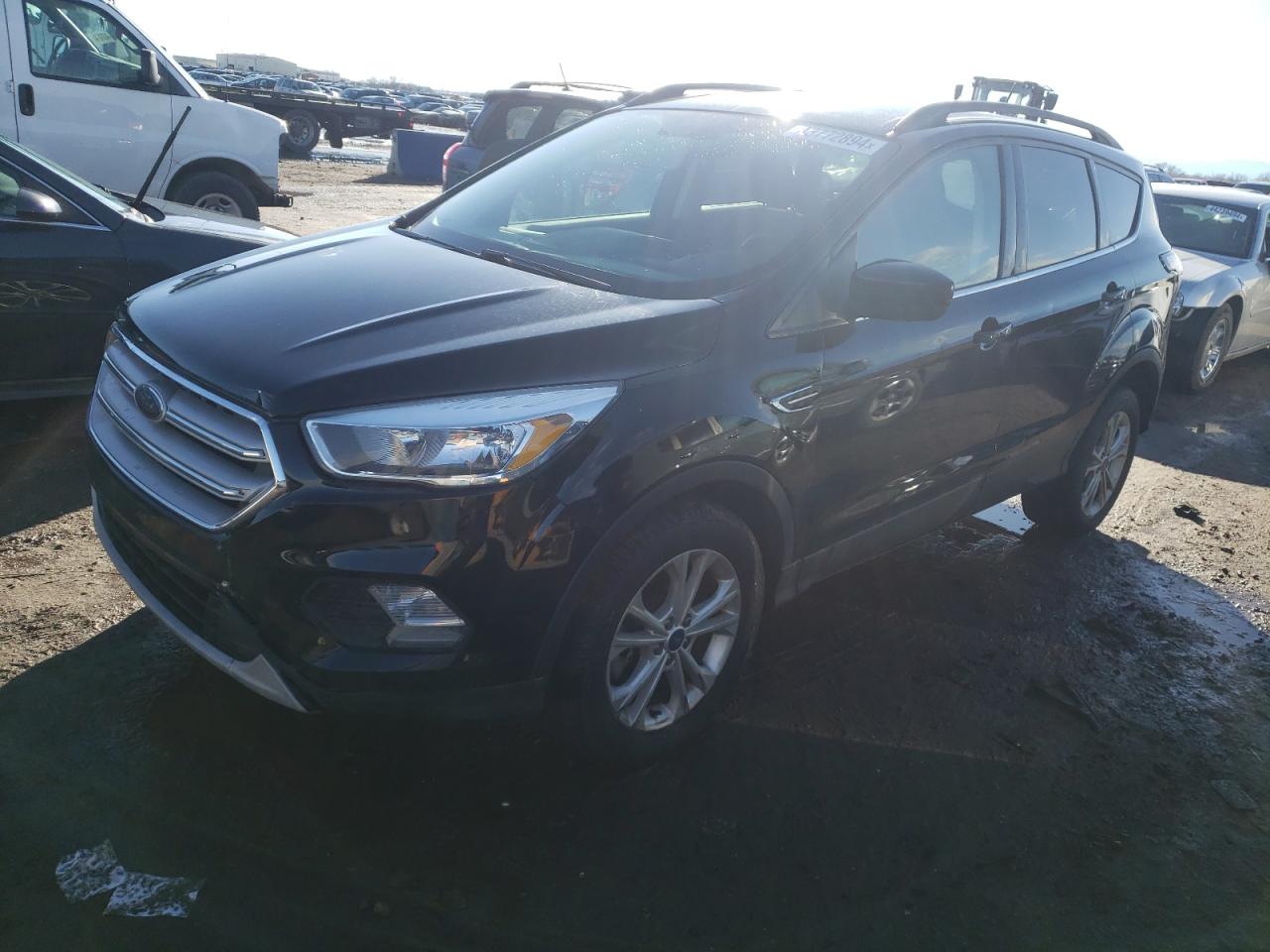 FORD ESCAPE 2018 1fmcu9gd9jub51780