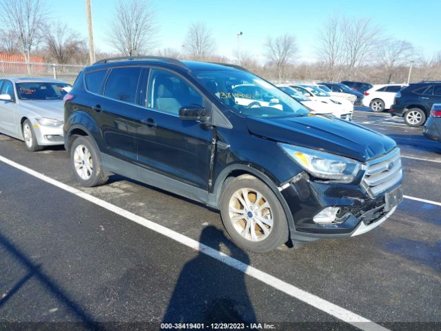 FORD ESCAPE 2018 1fmcu9gd9jud12189